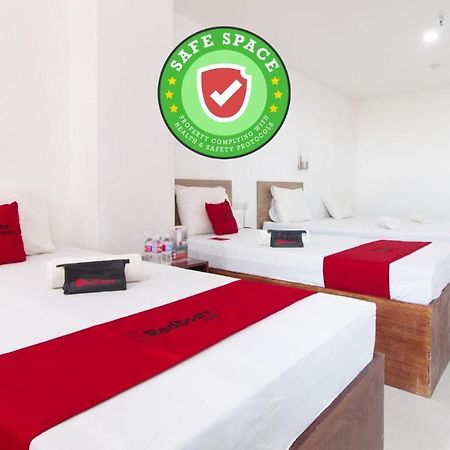 Reddoorz Plus Near Vigan City Commercial Center Ngoại thất bức ảnh