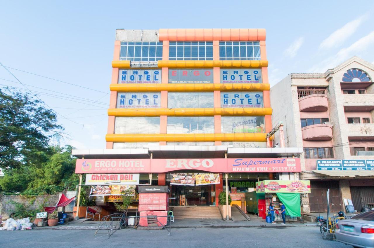 Reddoorz Plus Near Vigan City Commercial Center Ngoại thất bức ảnh