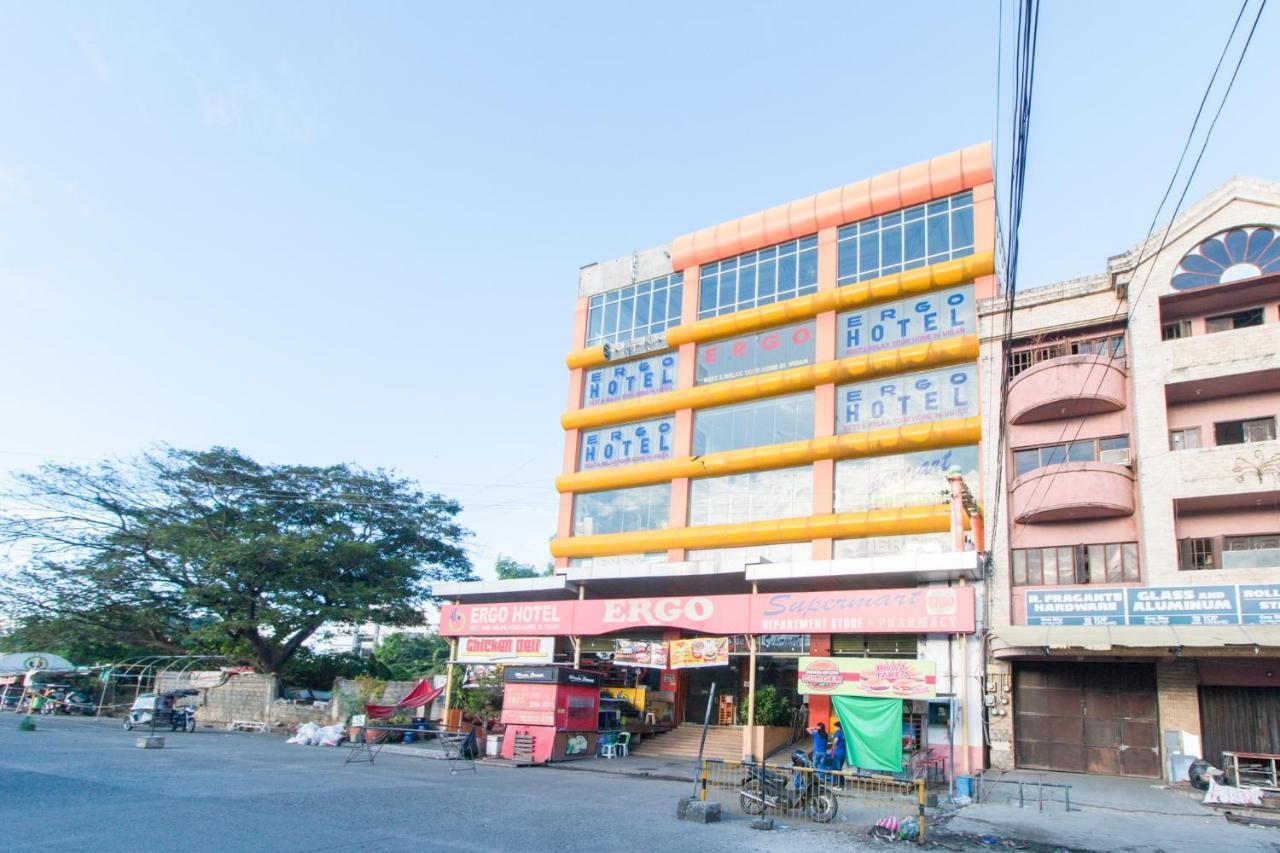 Reddoorz Plus Near Vigan City Commercial Center Ngoại thất bức ảnh
