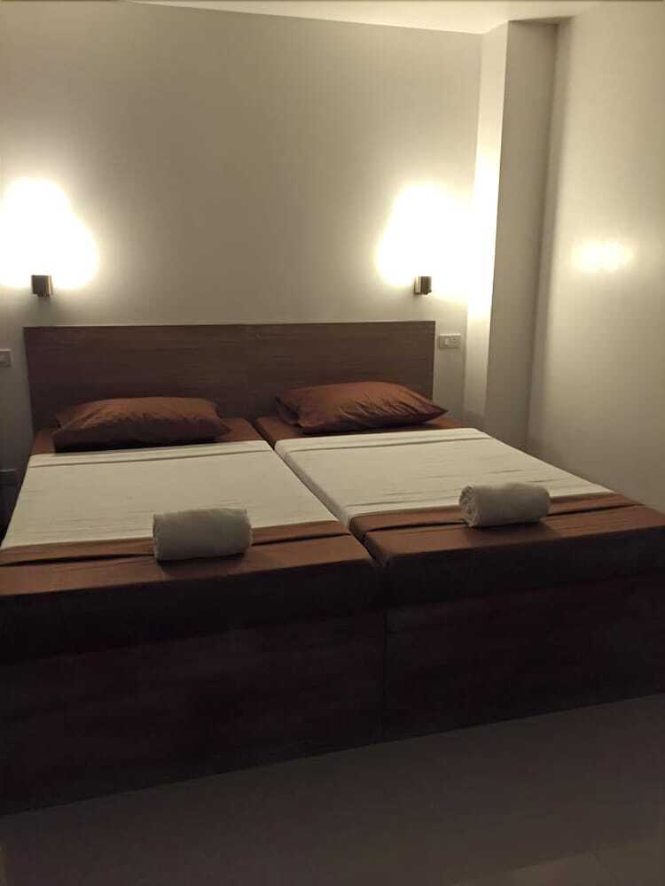 Reddoorz Plus Near Vigan City Commercial Center Ngoại thất bức ảnh
