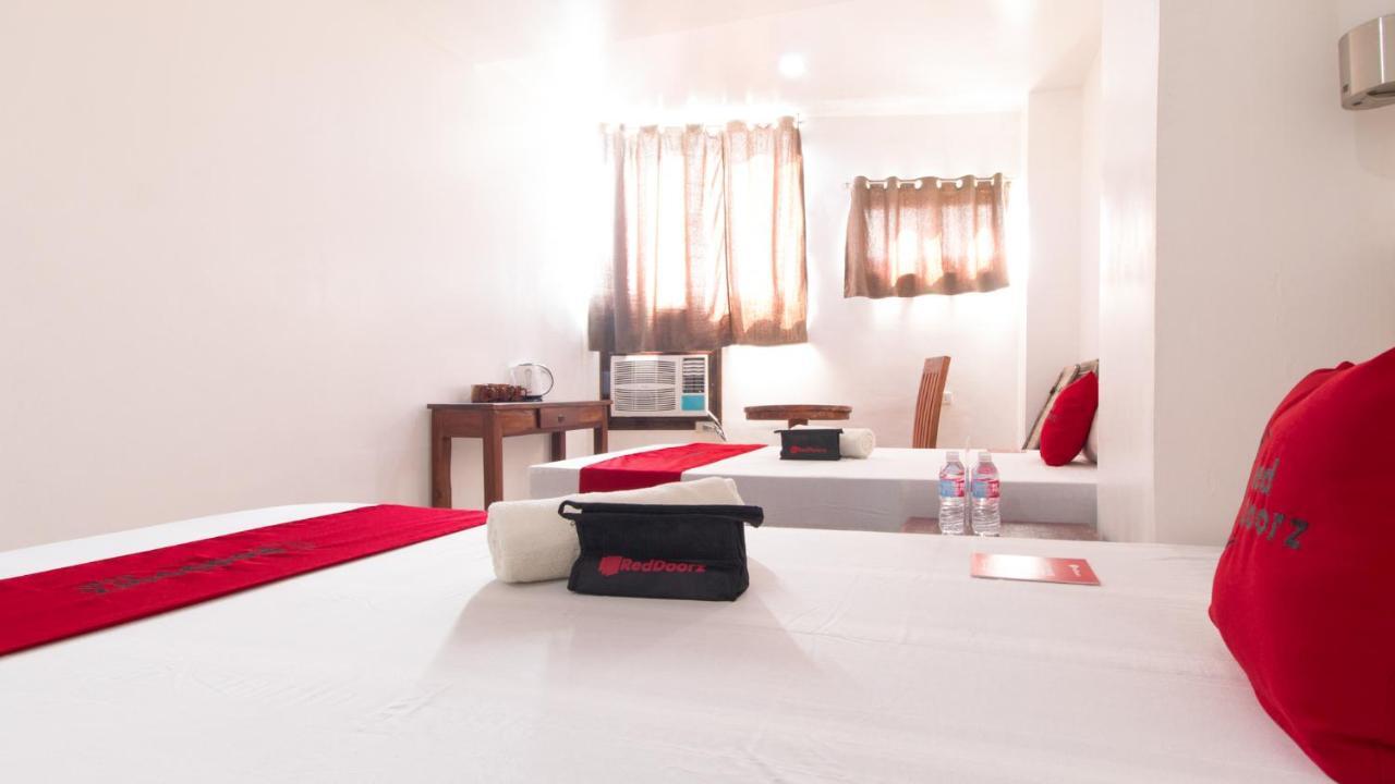 Reddoorz Plus Near Vigan City Commercial Center Ngoại thất bức ảnh