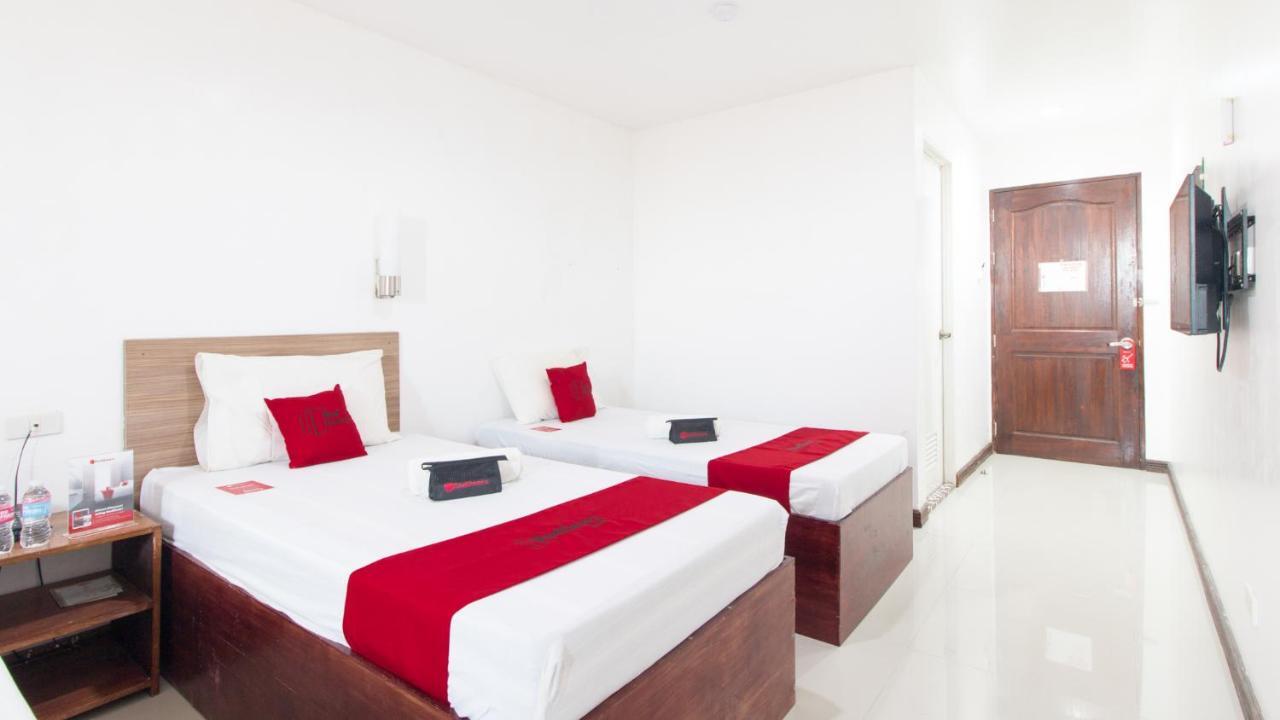 Reddoorz Plus Near Vigan City Commercial Center Ngoại thất bức ảnh