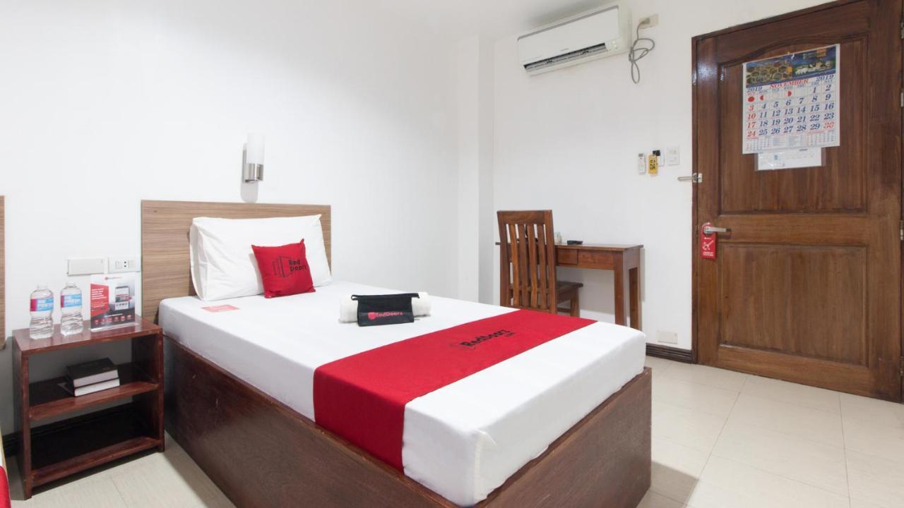 Reddoorz Plus Near Vigan City Commercial Center Ngoại thất bức ảnh