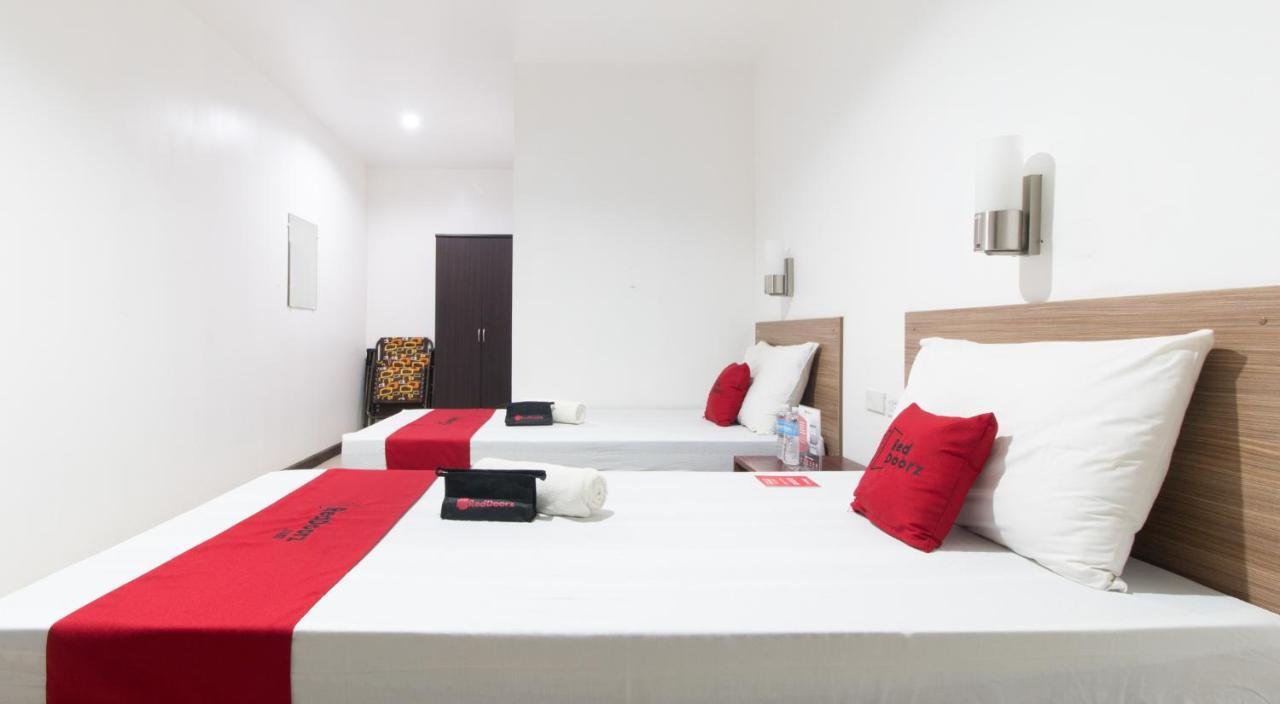 Reddoorz Plus Near Vigan City Commercial Center Ngoại thất bức ảnh